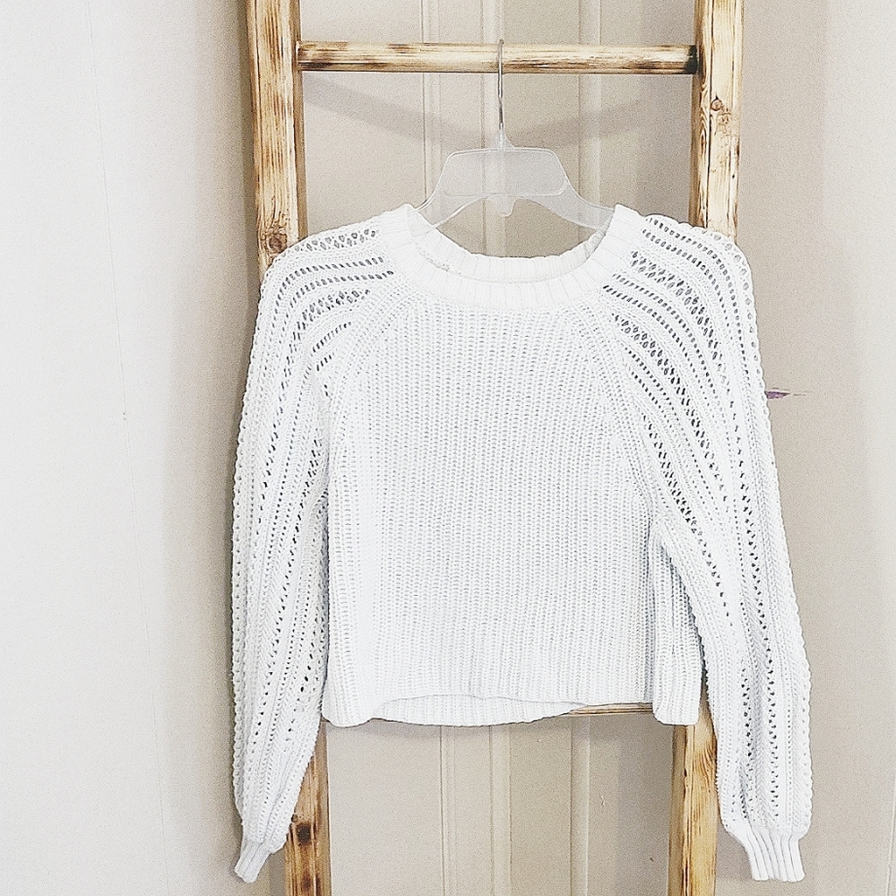 American Eagle Crop Sweater | White sz  S